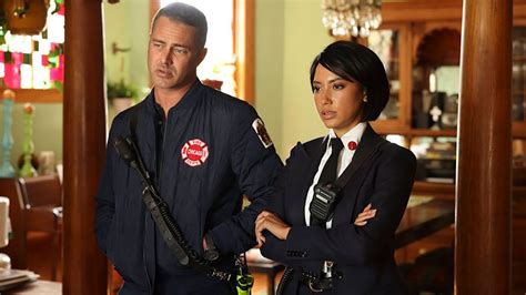 andy allo topless|Chicago Fire welcomes back familiar face following Jesse。